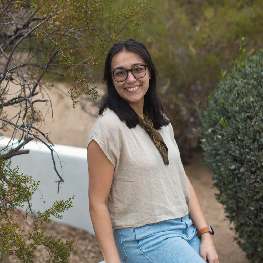 Meet your Posher, Emily